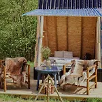 Naturlig Pa Korsgarden Glamping * Nysted