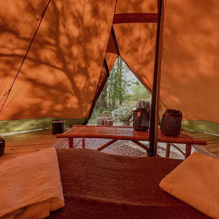 Luxury tent Naturlig Pa Korsgarden Glamping *