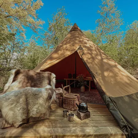 Luxury tent Naturlig Pa Korsgarden Glamping *