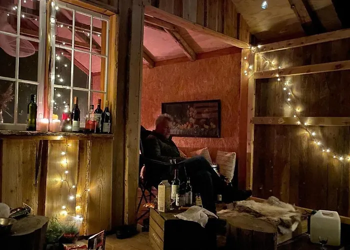 Naturlig Pa Korsgarden Glamping *