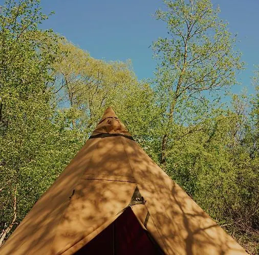 Luxe tent Naturlig Pa Korsgarden Glamping *