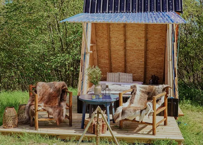 Naturlig Pa Korsgarden Glamping * Nysted