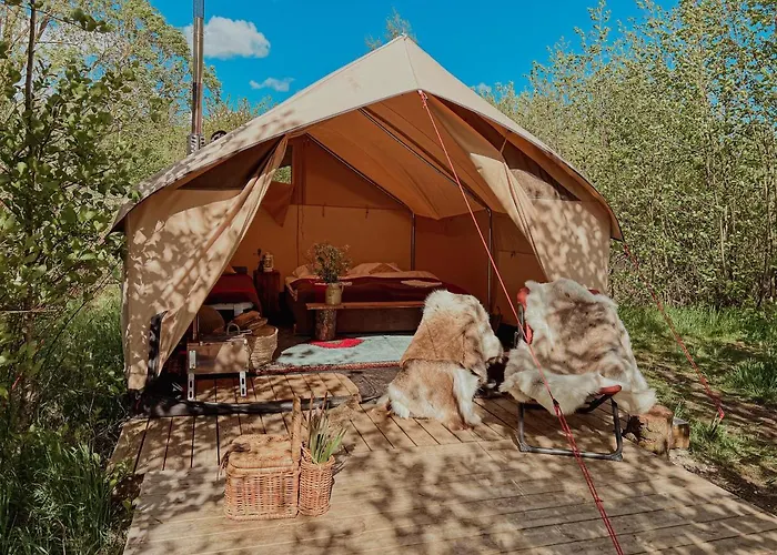 Naturlig Pa Korsgarden Glamping *