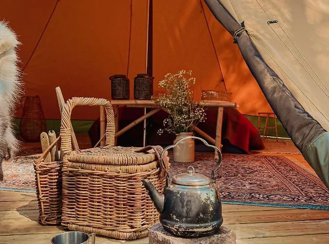 Naturlig Pa Korsgarden Glamping * Nysted